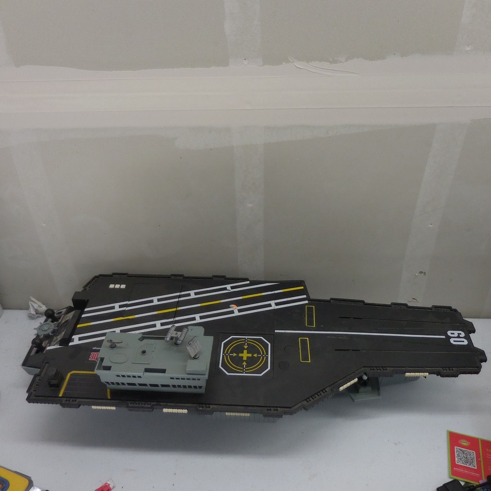 Hasbro GI Joe USS Saratoga Aircraft Carrier Toy Playset Grey 2001